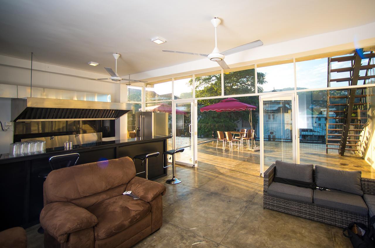 Impala City Hotel And Hostel Kandy 50 Luaran gambar
